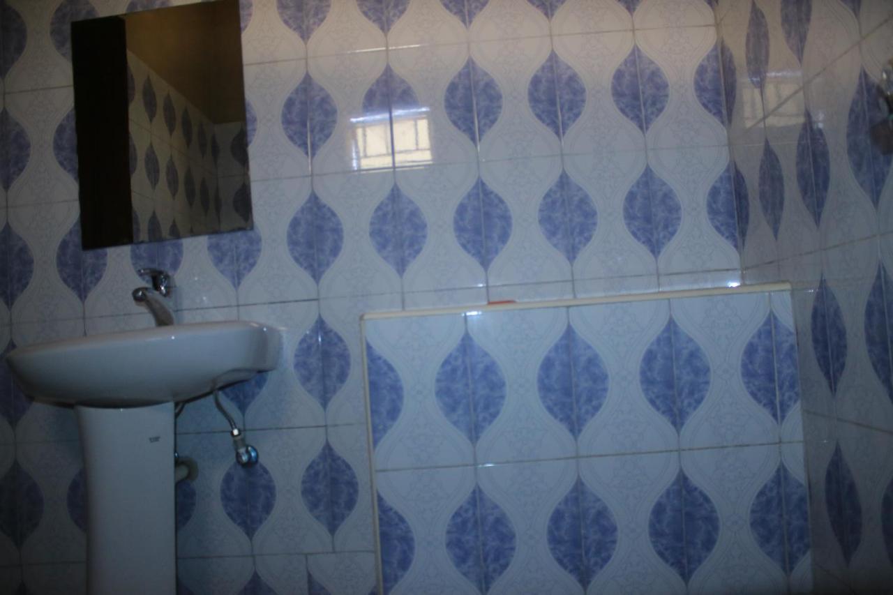 Pride Travellers Hotel Mubende Dış mekan fotoğraf