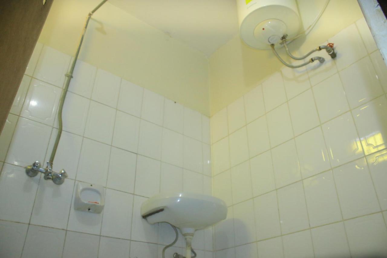 Pride Travellers Hotel Mubende Dış mekan fotoğraf