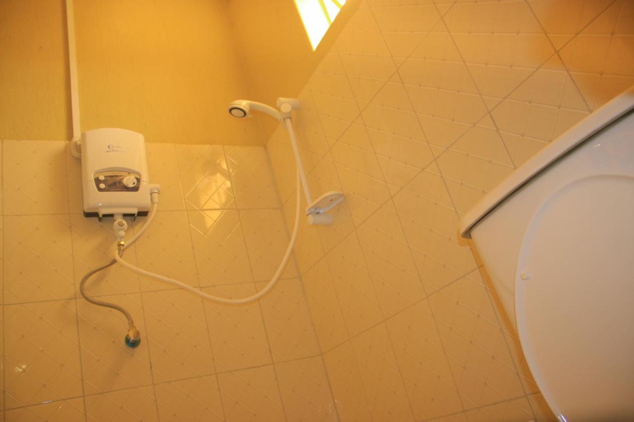 Pride Travellers Hotel Mubende Dış mekan fotoğraf